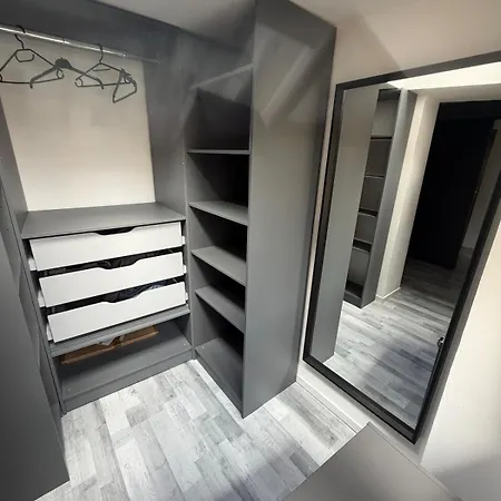 Proche Idéal Pour 4 Personnes *